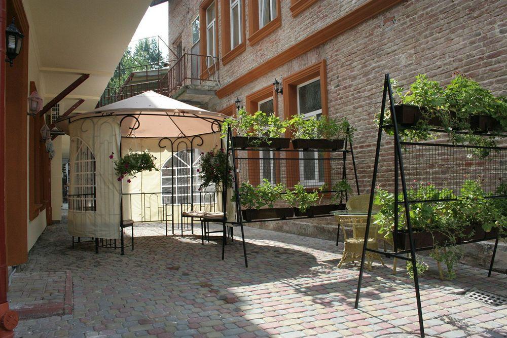 Hotel Leotel Liov Exterior foto