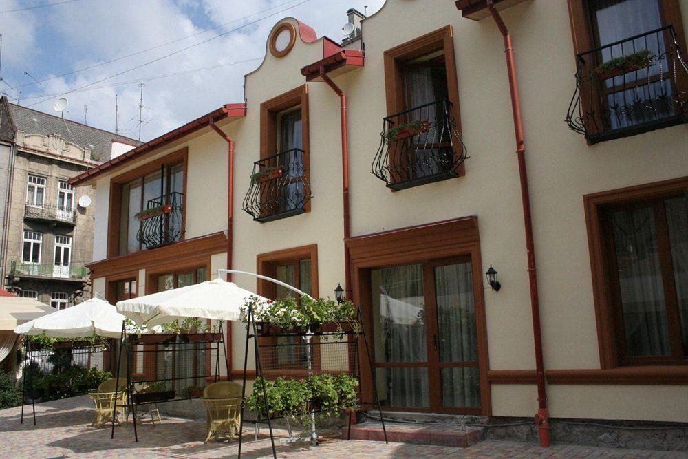 Hotel Leotel Liov Exterior foto