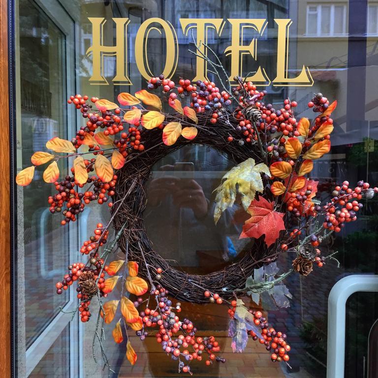 Hotel Leotel Liov Exterior foto